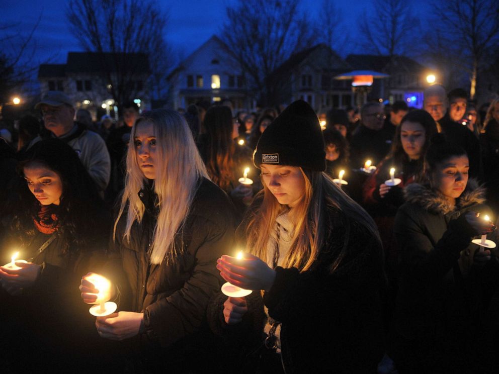 PHOTO: People attend a candlelight vigil for slain college student Samantha Josephson in Robbinsville, N.J., April 2, 2019.
