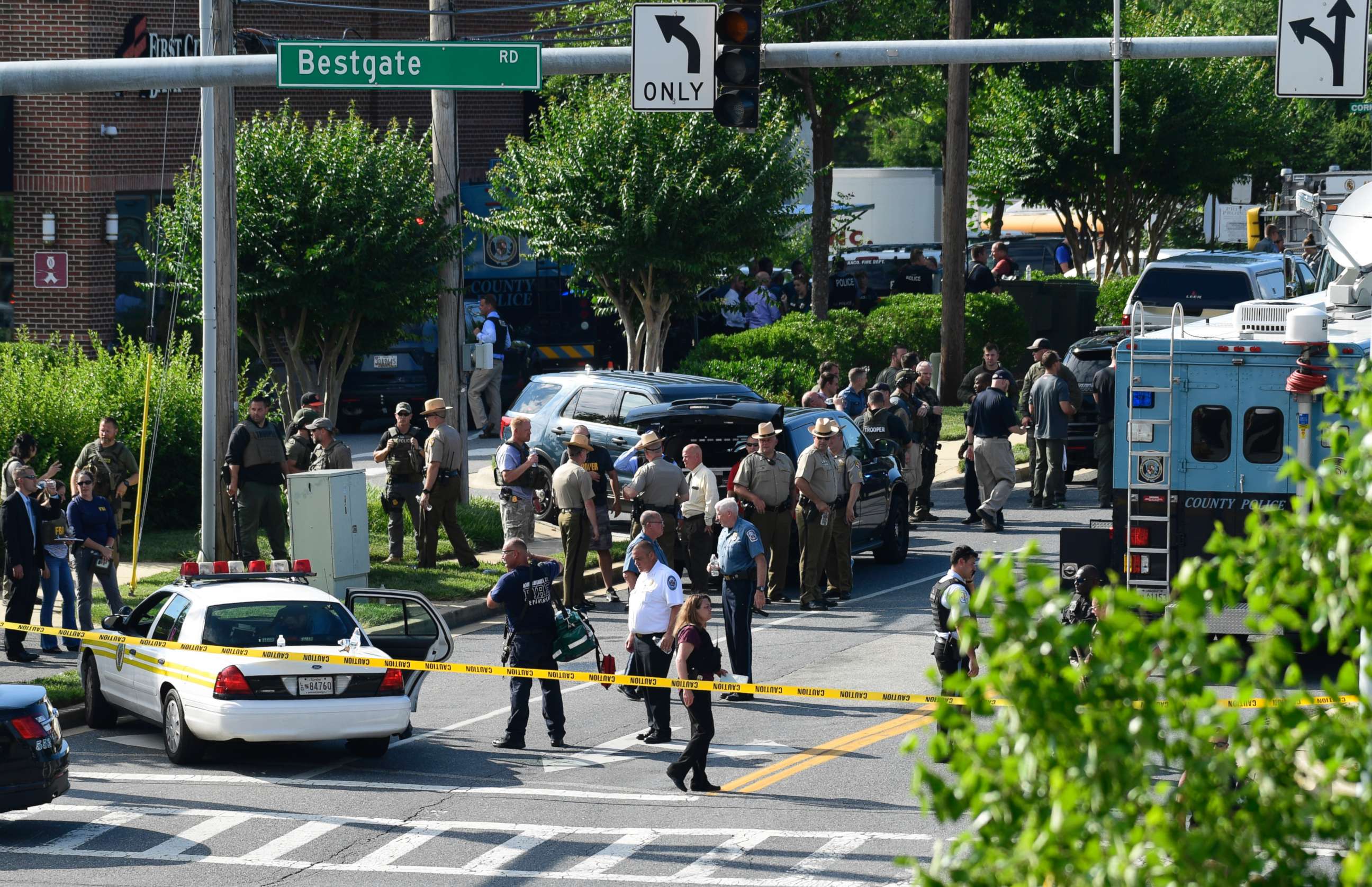 PHOTO: Police secure the scene of a shooting at an office building housing The Capital Gazette newspaper in Annapolis, Md., June 28, 2018.