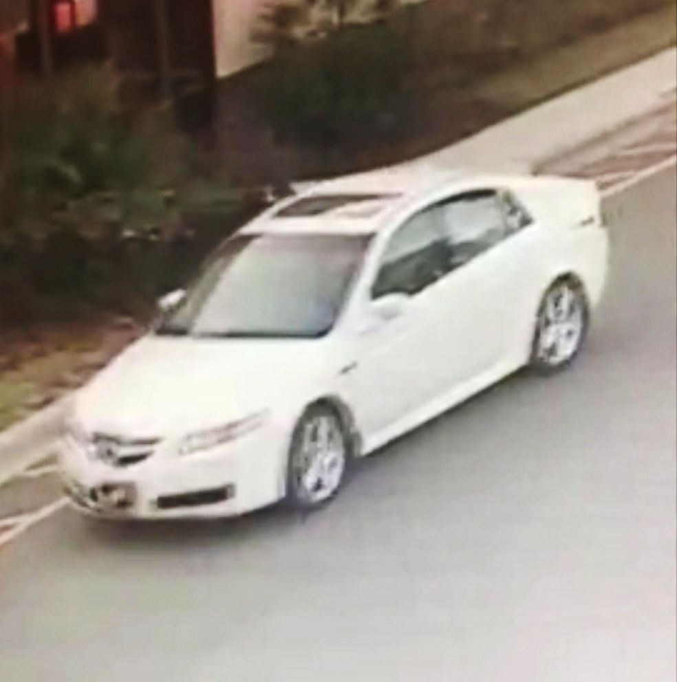 PHOTO: Lois Riess may be traveling in a stolen, white 2005 Acura TL with Florida license plate Y37TAA.