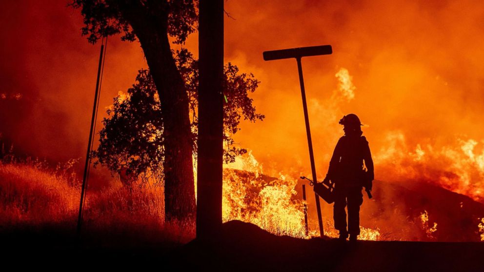 VIDEO: TV anchor describes evacuation from California fire