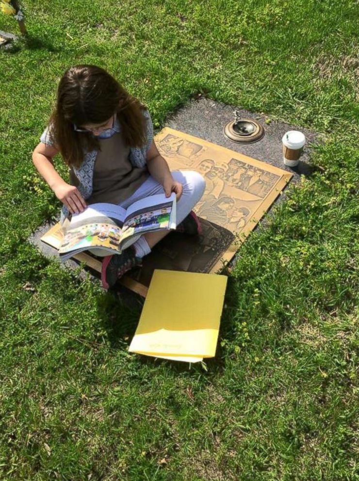 PHOTO: In 2010, Charlie Kytta was killed by an impaired driver. His daughter Amanda, pictured at his grave, was 3 years old at the time of her father's death. 