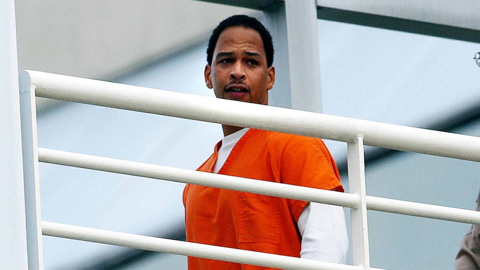 Ex Nfl Player Rae Carruth Released After Nearly 20 Years In