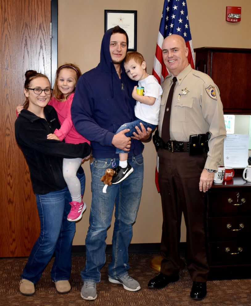 PHOTO: Casey Hathaway, 3, and his family visit the Craven County Sheriff's Office on Jan. 31, 2019.