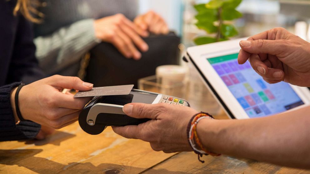 Cashless stores and restaurants banned in New York City ABC News