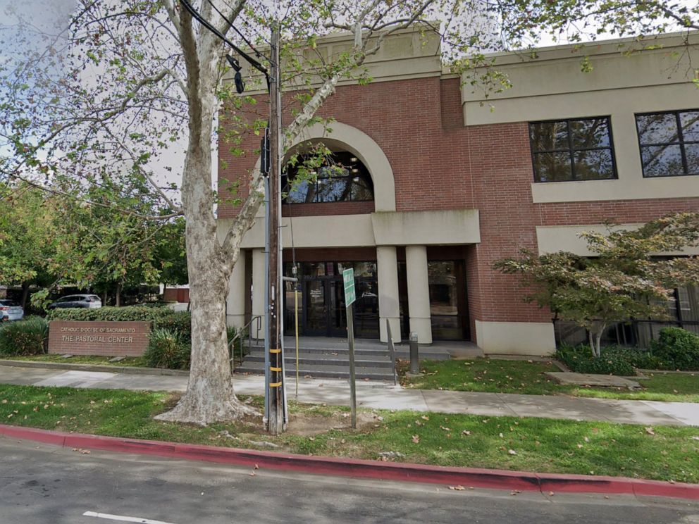 PHOTO: The Catholic Diocese of Sacramento at 2110 Broadway, Sacramento, Calif., seen on Oct. 2022.