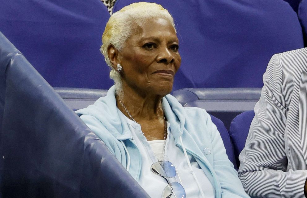 PHOTO: Singer Dionne Warwick attends the match between Serena Willams and Anett Kontaveite during their second round match during the US Open Tennis Championships in New York, Aug. 31, 2022.