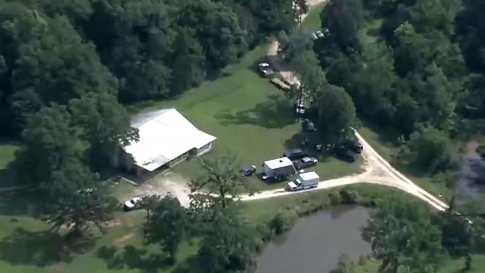 PHOTO: Law enforcement officials continue to investigate a ranch in Centerville, Texas, where five members of the same family were found murdered last week, on June 9, 2022.