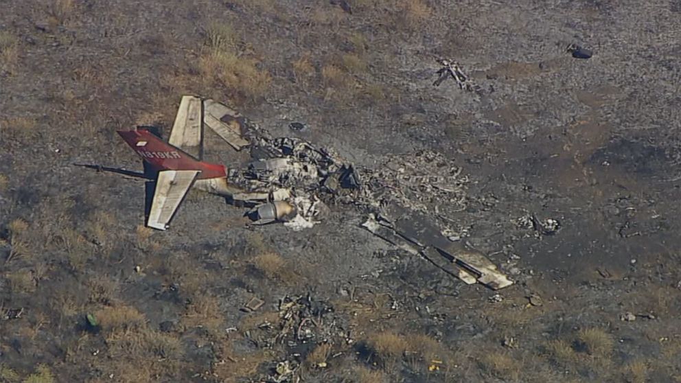 4 people killed when 2 small planes collide mid-air at North Las