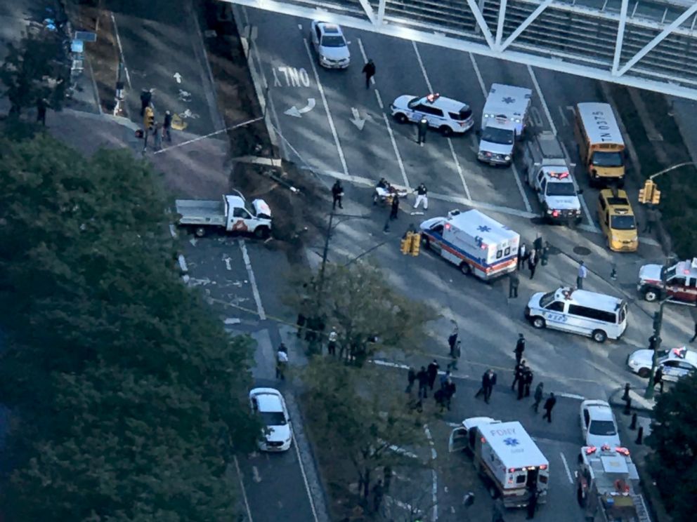 PHOTO: Authorities respond to incident in lower Manhattan in New York City, Oct. 31, 2017.