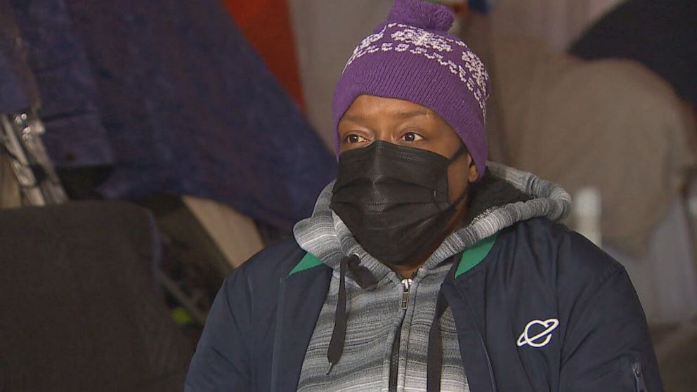 PHOTO: Chanel Fleming used the direct payment to help survive the brutal winter in Chicago.