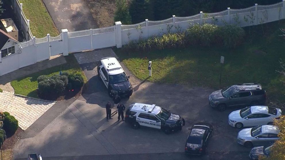 PHOTO: An aerial view of the Clinton's house in Chappaqua, N.Y., on Oct. 24, 2018.