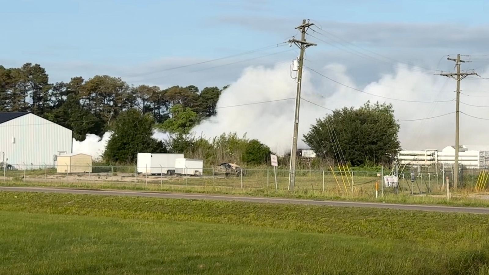 abcnews.com - Meredith Deliso - 10 transported to hospital due to chemical leak at Louisiana facility: Police