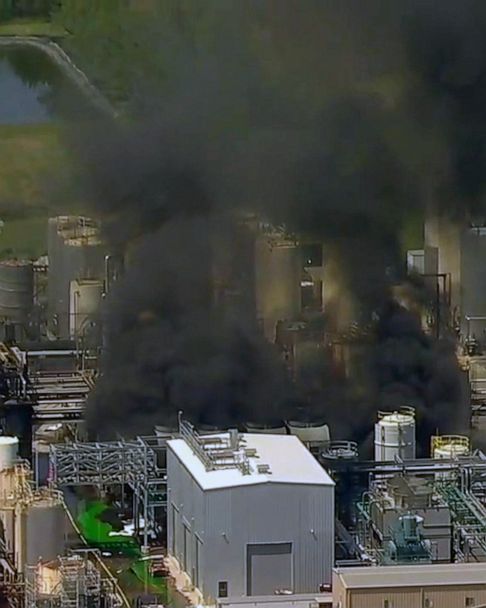 Huge Explosion And Fire Rocks Texas Chemical Plant At Least One Person