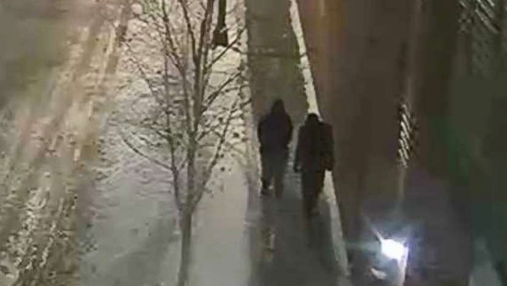 PHOTO: Chicago police are looking to identify and interview the two people pictured, who were walking in the area where Jussie Smollett said he was attacked.