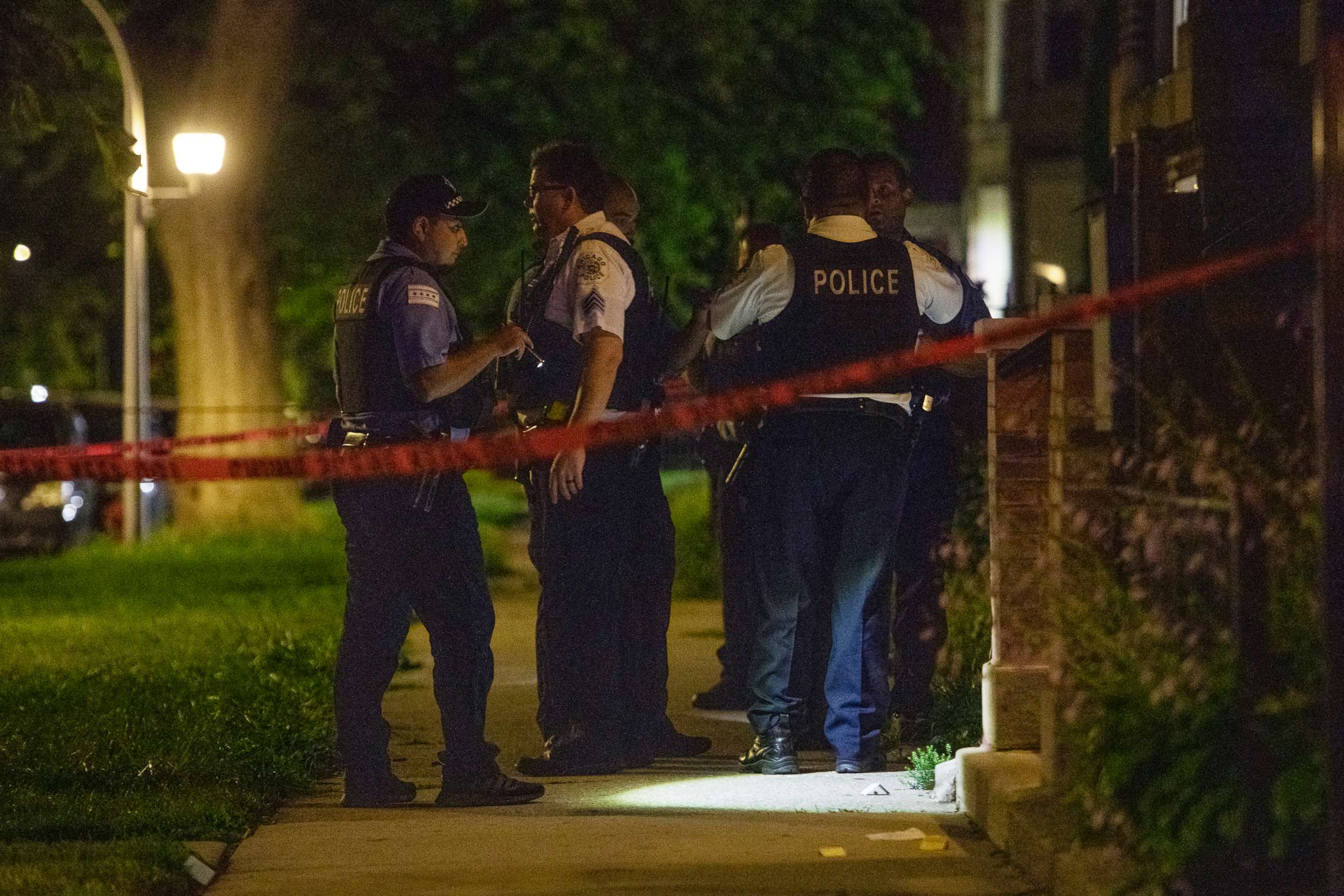 PHOTO: Chicago police investigate the scene of a shooting in Chicago, Sept. 3, 2021.