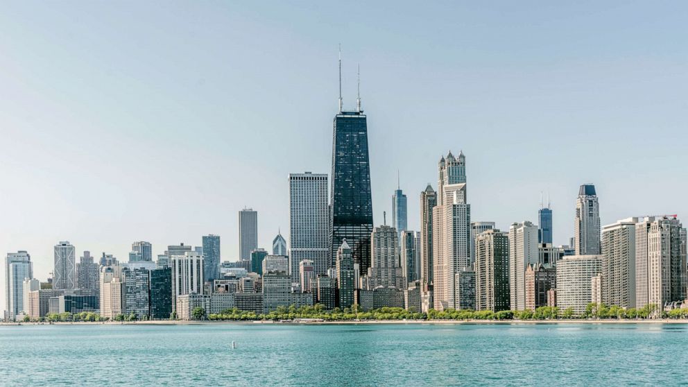 PHOTO: Chicago skyline.