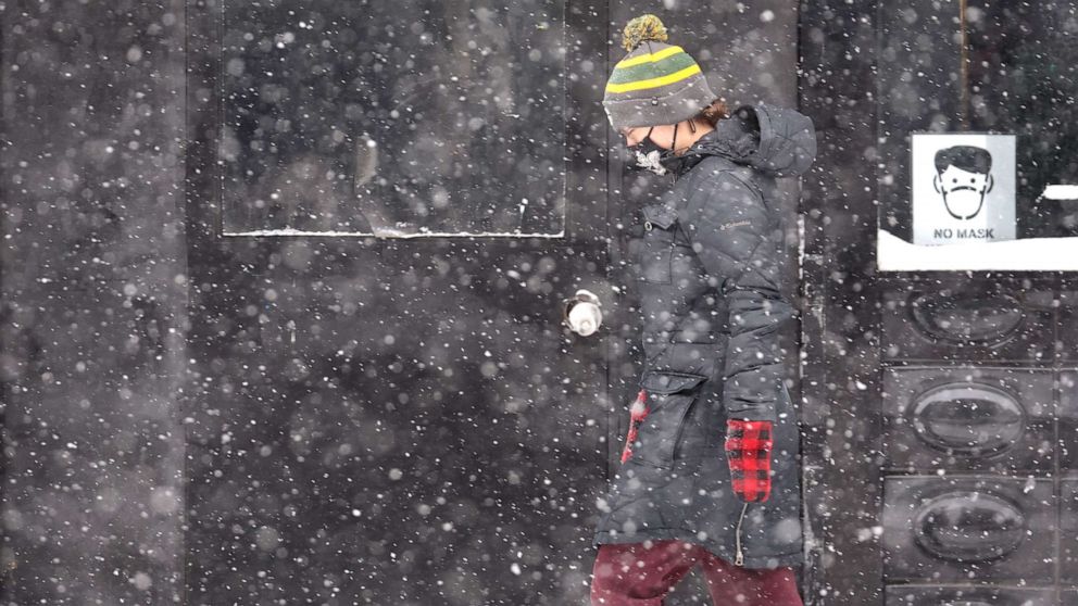 Massive winter storm blasts Midwest, South, Northeast with snow, dangerous ice