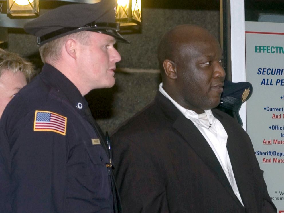 PHOTO: Christopher McCowen, right, is led out of court, Nov. 15, 2006, in Barnstable, Mass., after the jury failed to arrive at a verdict in his murder trial.
