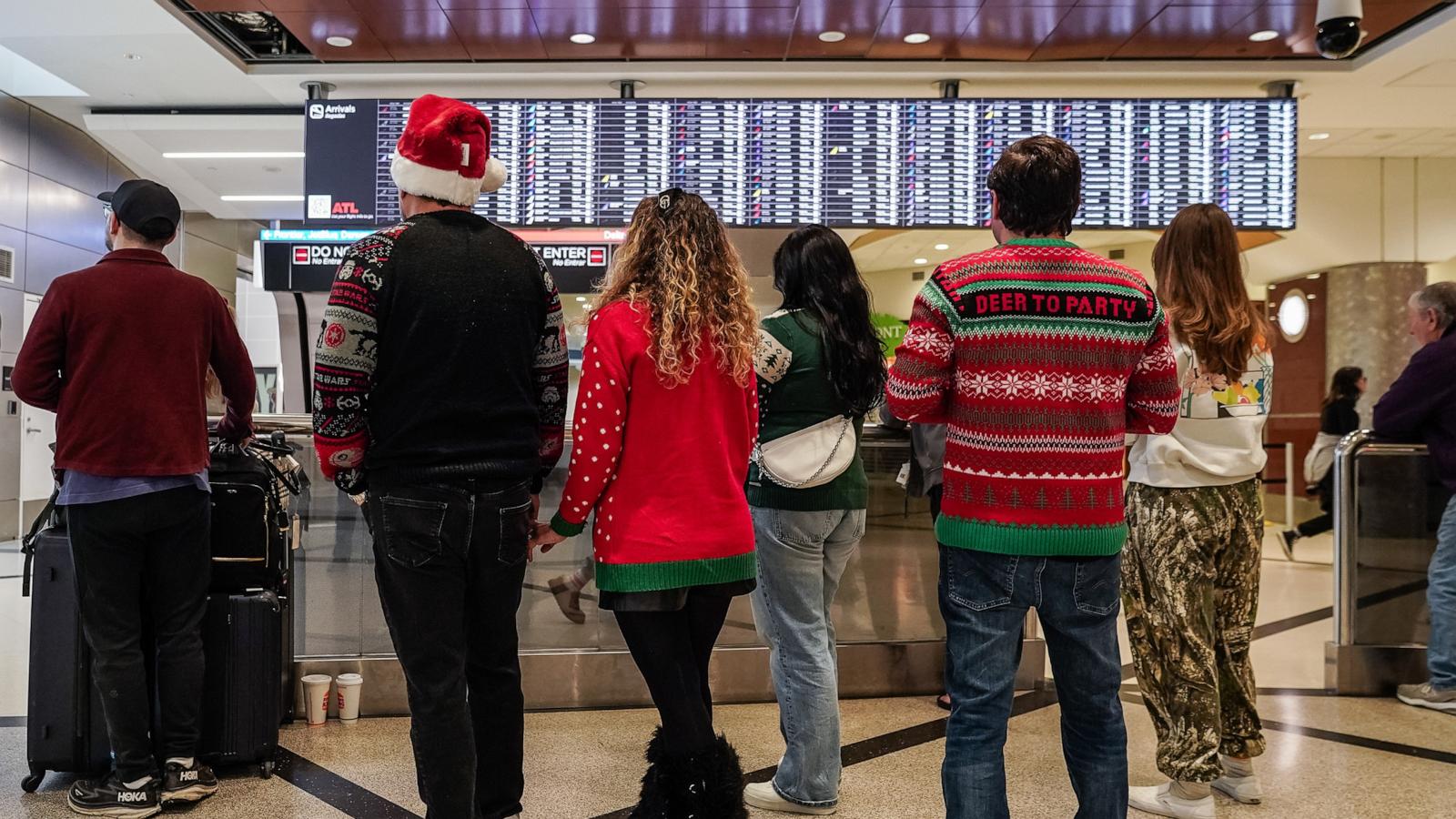 abcnews.com - Ayesha Ali - What to know about booking holiday travel this year