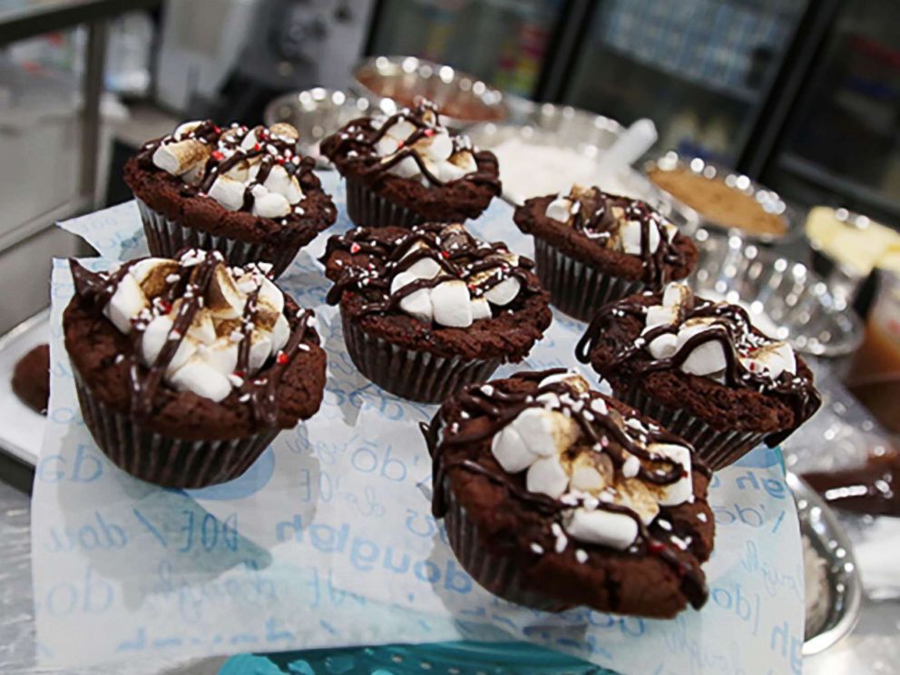PHOTO: Kristen Tomlan, the founder of Do, a New York City bakery, shared her recipe for peppermint hot cocoa cookie dough bombs with GMA.