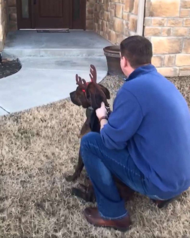 PHOTO: Lance Fuqua surprised his daughter, Hallee, for Christmas by adopting the dog she would visit at the Humane Society in Stillwater, Oklahoma.