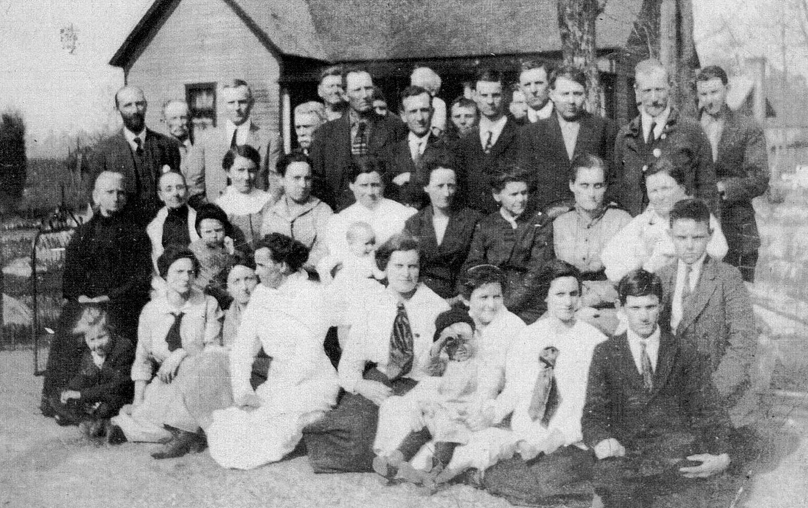 PHOTO: A group photo at a 2x2 Church convention in the early 1900s. 