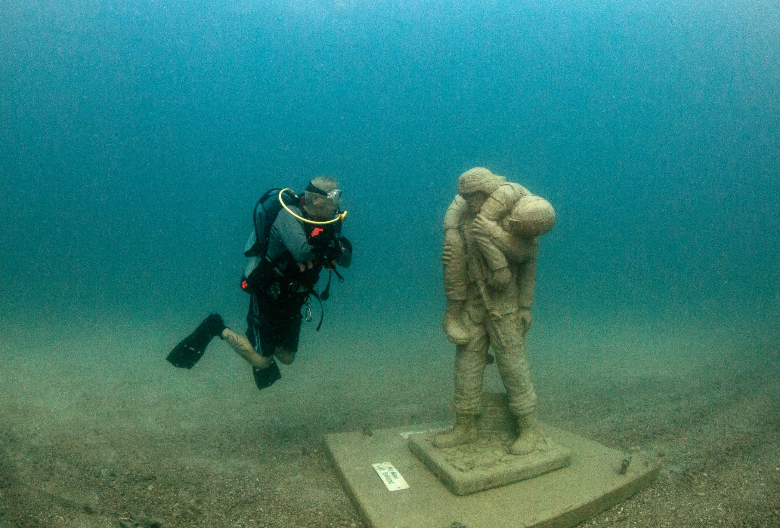 PHOTO: The nation's first-of-its-kind underwater dive memorial honoring American veterans opened in Clearwater, Fla., Aug. 5, 2019.