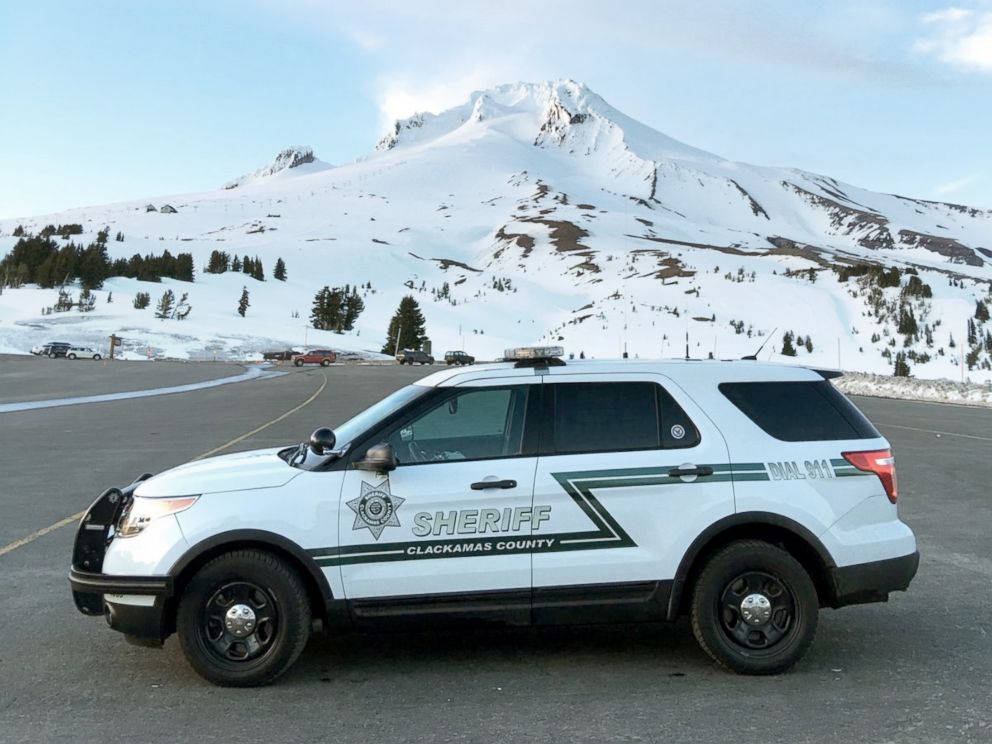 PHOTO: The Clackamas County Sheriffs Office in Oregon posted this photo to their Twitter account stating that there is currently a search and rescue operation underway for a climber on Mount Hood, Feb. 13, 2017.
