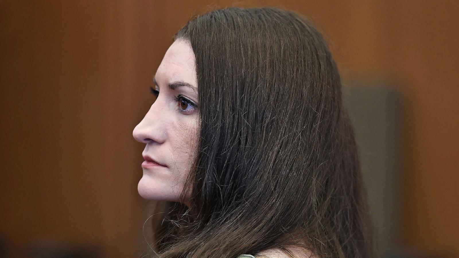 PHOTO: Defendant Lindsay Clancy watches jurors enter the courtroom, as the jury resumes deliberations, in Plymouth Superior Court, in Plymouth, Massachusetts, September 4, 2026.