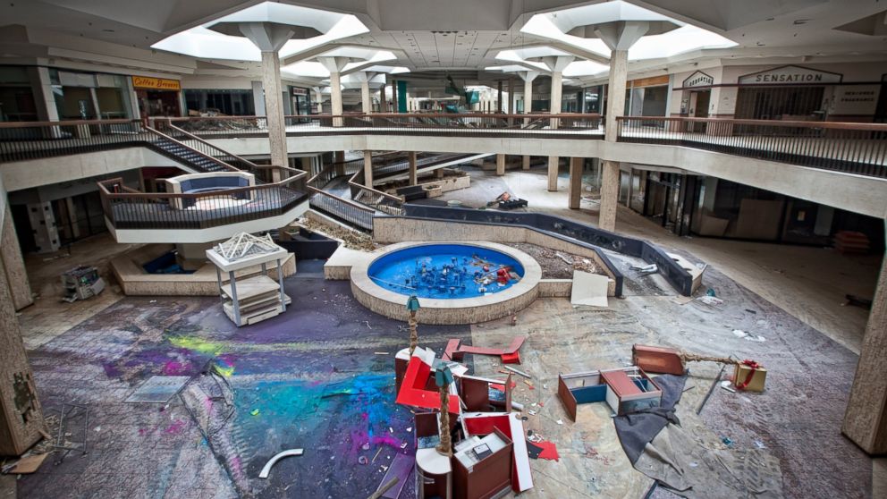 See Inside Vast Abandoned Mall Photos - ABC News