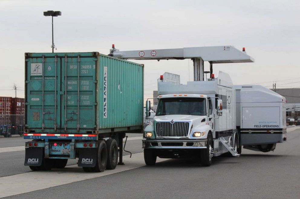 PHOTO: Federal agents in and around New York seized a shipment of cocaine worth approximately $77 million at the port of Port of New York/Newark on Feb. 28, 2019.