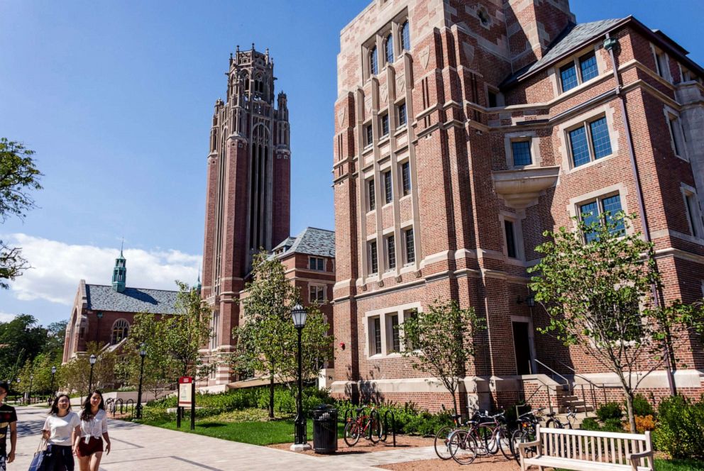 PHOTO: Hyde Park campus stands in the University of Chicago, Sept. 06, 2014.