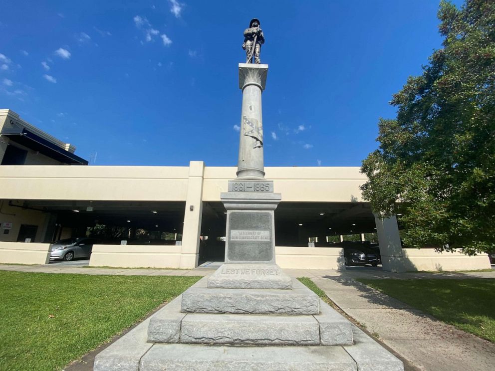 PHOTO: A Confederate monument unveiled in 1911 now stands in front of the parking garage at the Harrison County Courthouse in Gulfport, Miss., June 16, 2020.