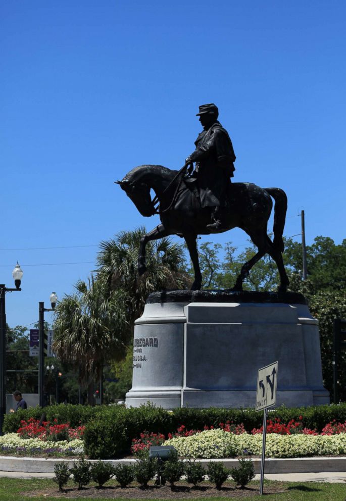 PHOTO: P.G.T. Beauregard statue in New Orleans is pictured in this April 24, 2017 file photo.