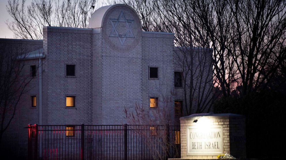 American Jewish groups, leaders send support to a Texas synagogue after hostage situation--and look to what comes next