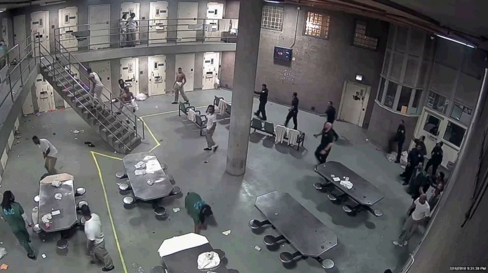 PHOTO: 16 inmates indicted after fight at Cook County Jail.