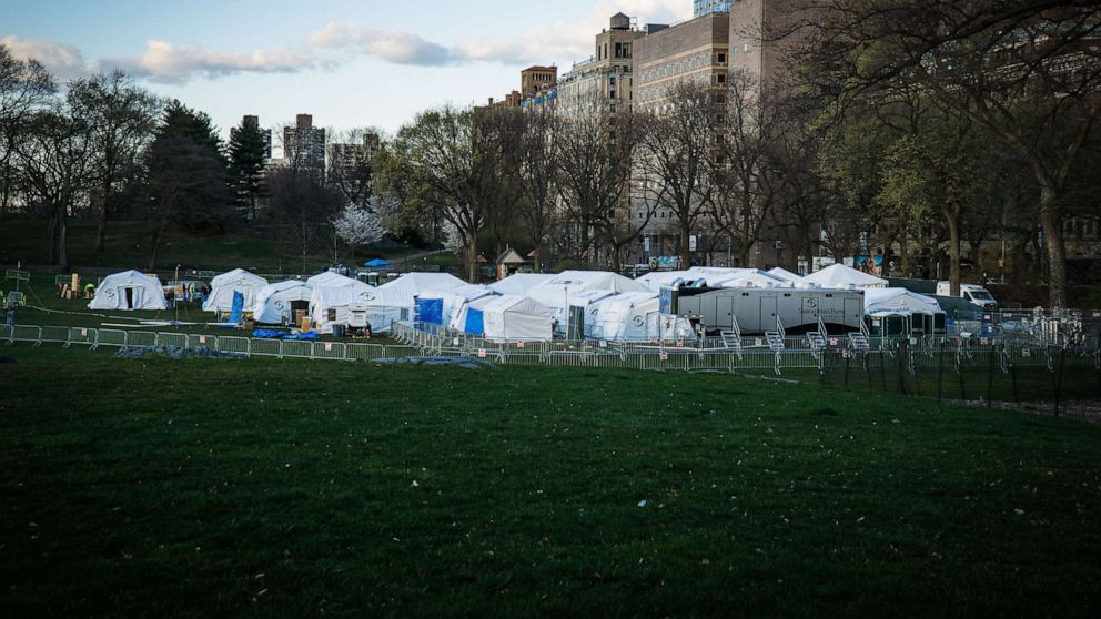 PHOTO: Franklin Graham Samaritan's Purse makeshift hospital in New York City on April 1, 2020.