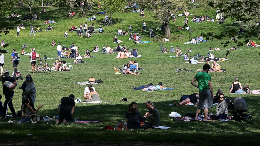 Bringing America Back: The impact of warmer weather on COVID-19 and ...