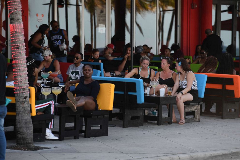 PHOTO: A general view as people are seen dining at local restaurants in Fort Lauderdale, Fla., June 24, 2020.