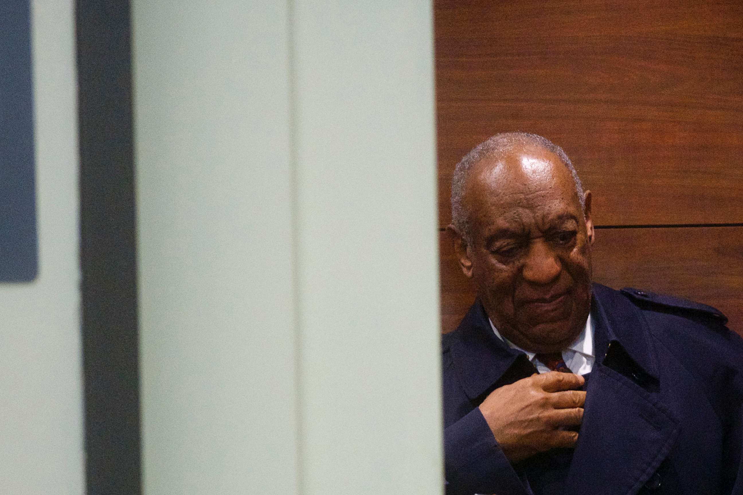 PHOTO: Bill Cosby departs the Montgomery County Courthouse after day fourteen of his sexual assault retrial, April 19, 2018, in Norristown, Penn.