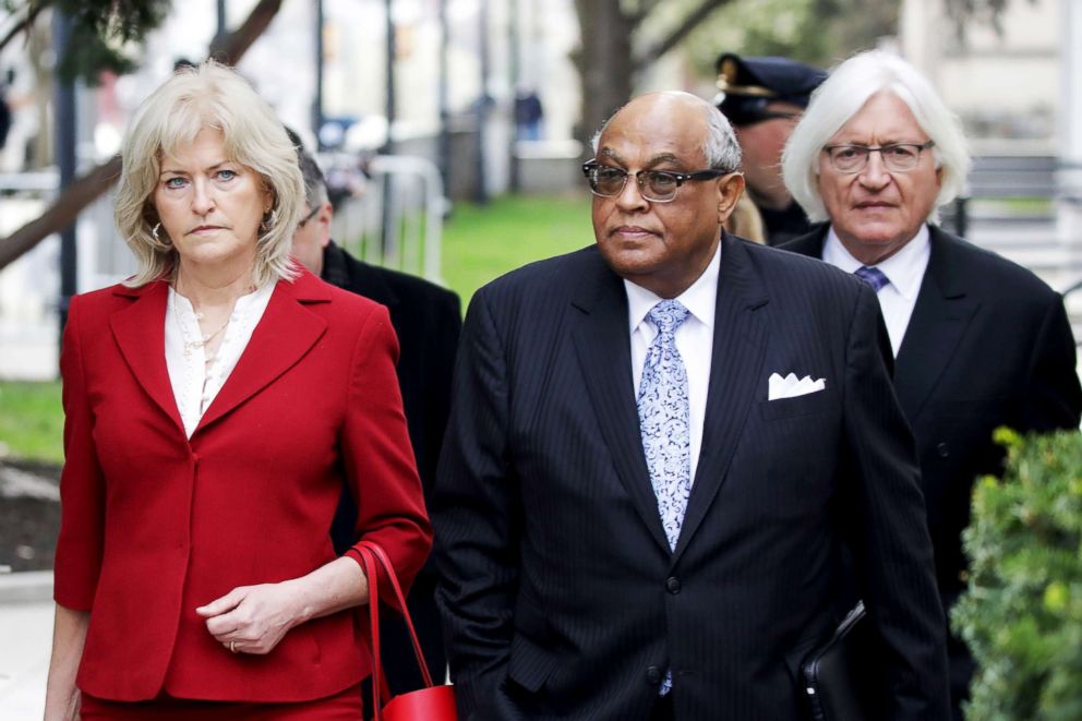 PHOTO: Tom Mesereau, back right, and Kathleen Bliss, lawyers for actor and comedian Bill Cosby, arrive for the closing arguments at the Montgomery County Courthouse in Norristown, PA, April 24, 2018.