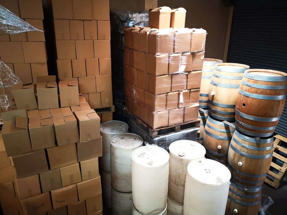 PHOTO: The Costa Rica Ministry of Health seized wines and liquors from a distributor that lacked necessary sanitary regulations or had expired registrations, July 27, 2019.