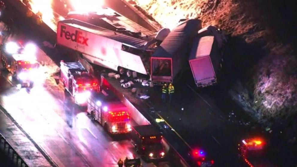 At Least 5 Dead, 60 Injured In Massive Pennsylvania Turnpike Pileup ...