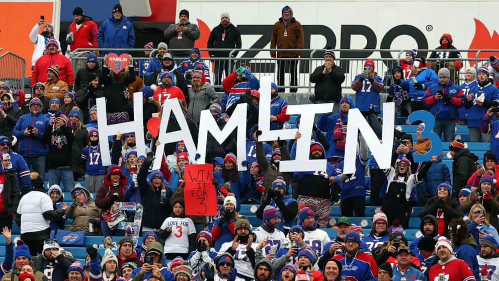 Damar Hamlin honored in Buffalo Bills' 1st game after cardiac