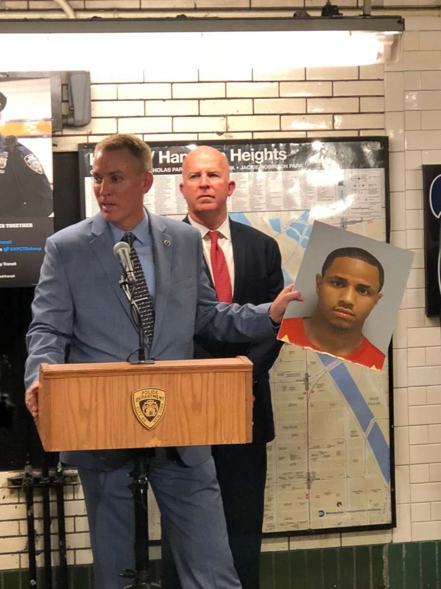 PHOTO: Chief Dermot F. Shea holds a photo of suspect Danueal Drayton on July 26, 2018.