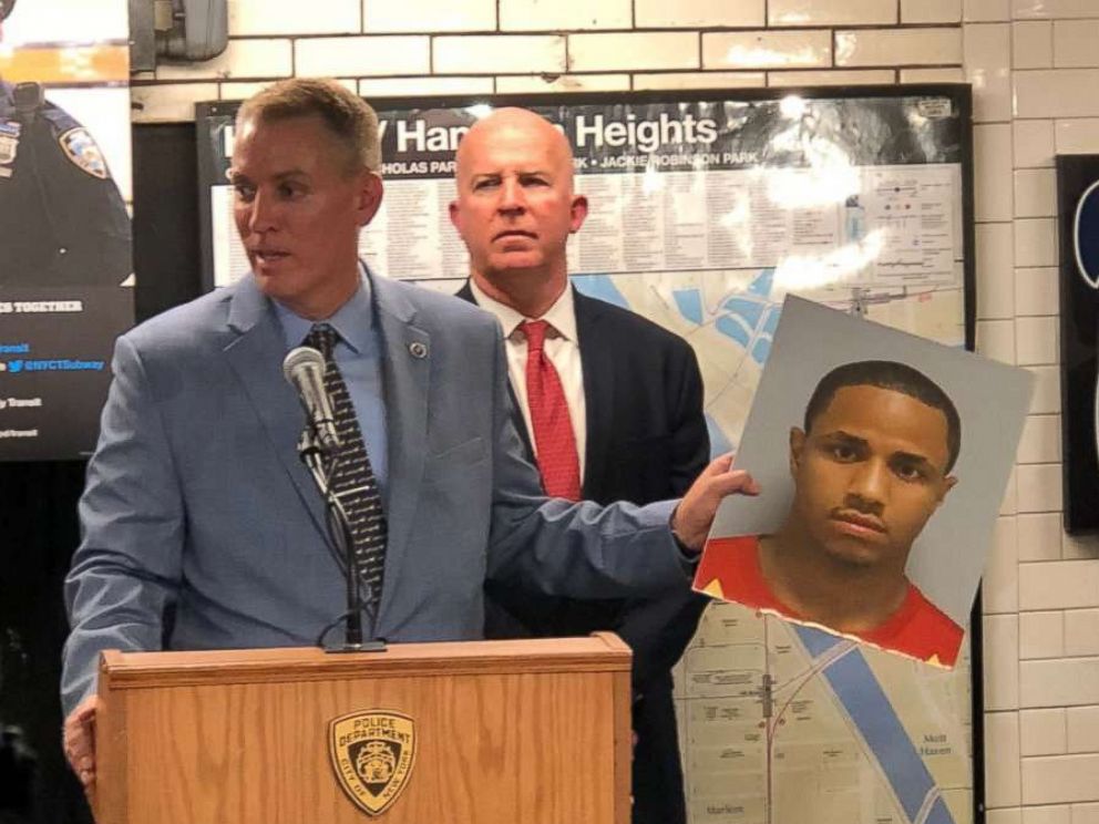 PHOTO: Chief Dermot F. Shea holds a photo of suspect Danueal Drayton on July 26, 2018.