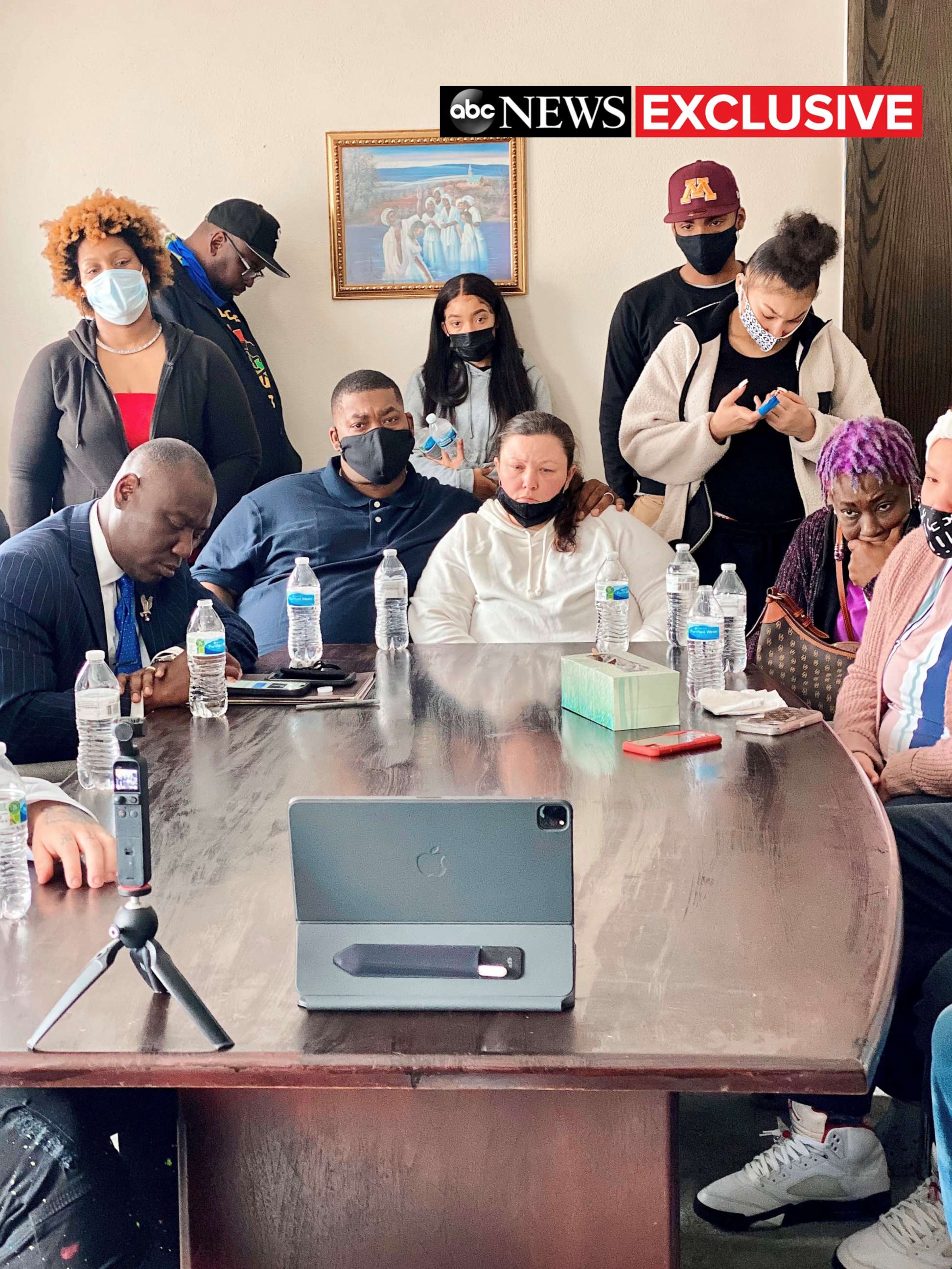 PHOTO: Members of Daunte Wright's family prepare to watch the first court appearance of former police officer Kim Potter, at New Salem Missionary Baptist Church in Minneapolis, April 15, 2021.