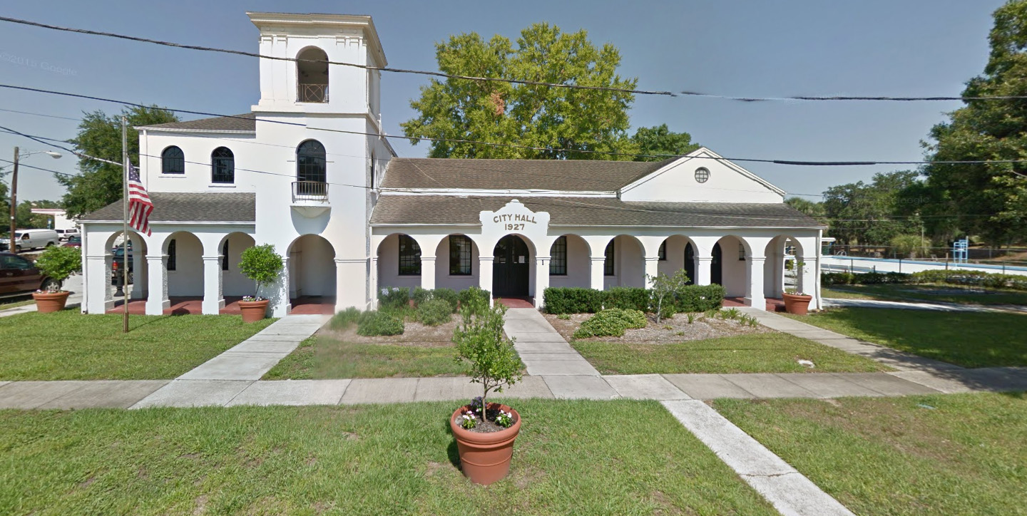 PHOTO: The Davenport, Fla., City Hall is pictured in a Google Street View image.