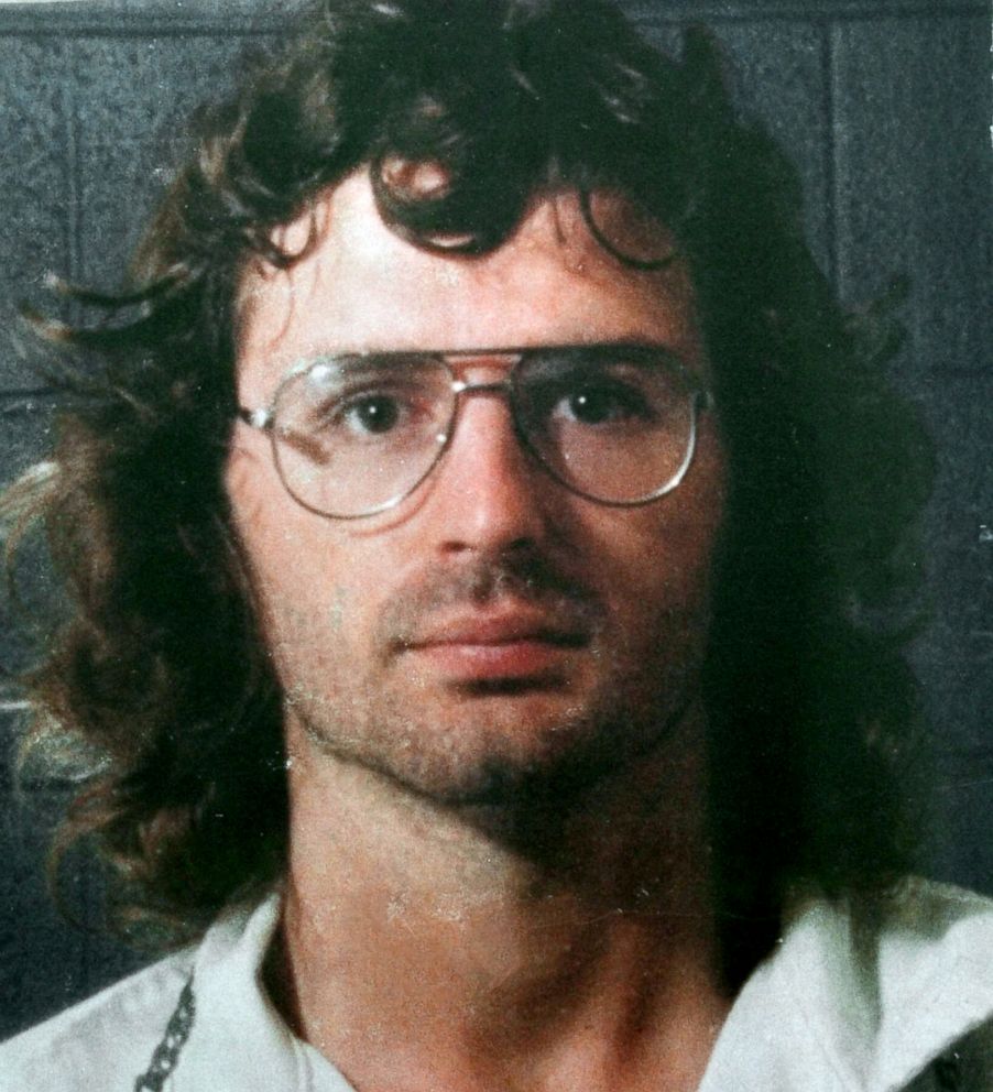 PHOTO: Branch Davidian leader David Koresh.