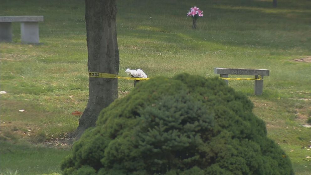 2 Shot At Maryland Cemetery During Burial Of 10-year-old Gun Violence ...